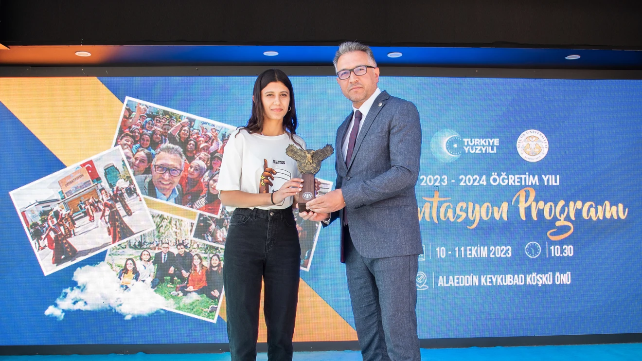 Selçuk Üniversitesinde Oryantasyon Programı başladı